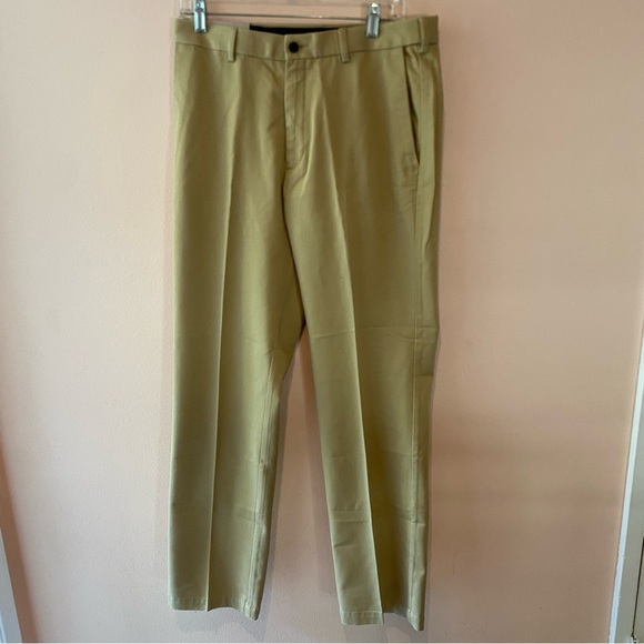 NWT HAGGAR STRAIGHT FIT KHAKI COMFORT WAIST NO IRON PANTS SIZE 32 x 32 - Picture 5 of 6